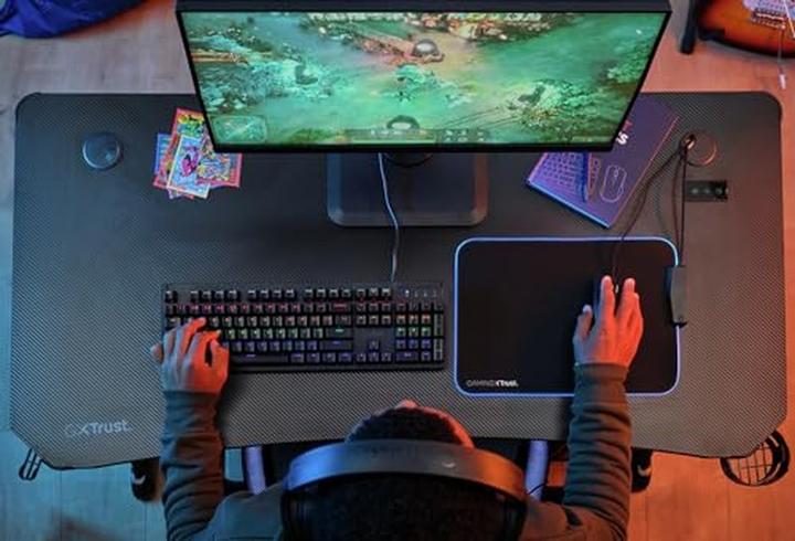 Produktbild Trust GXT 709 Luminus Gaming LED-Schreibtisch