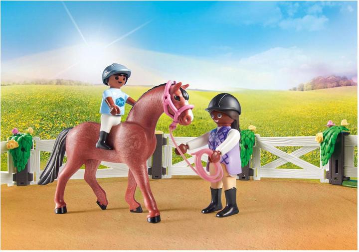 Produktbild Playmobil Reitstall (71238, Playmobil Country)