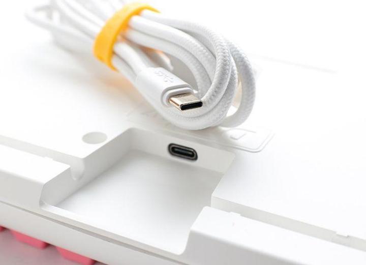 Actual product image Ducky One 3 Gossamer Pink Gaming Keyboard - MX-Blue (US) (US, Cable)