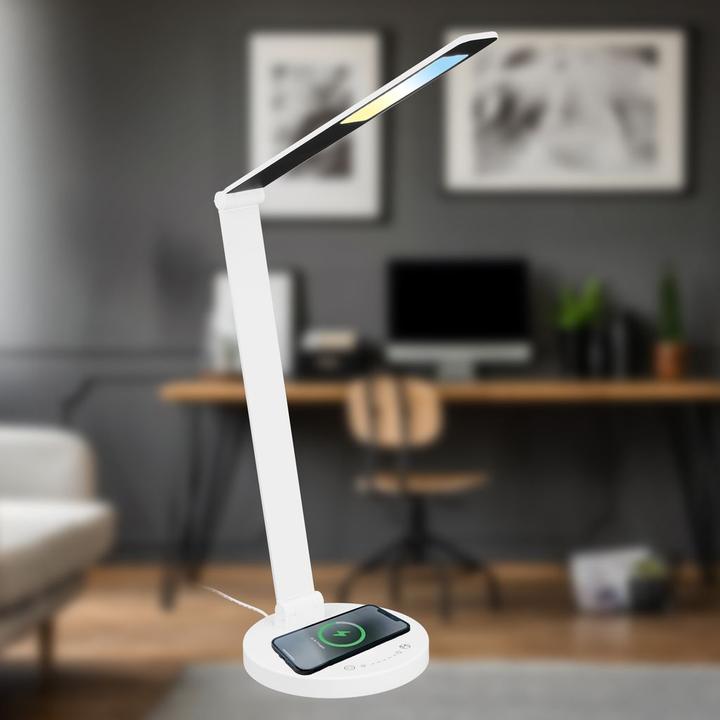 Actual product image Briloner CUMA CCT-LED table lamp, white, incl. inductive charging station (670 lm)