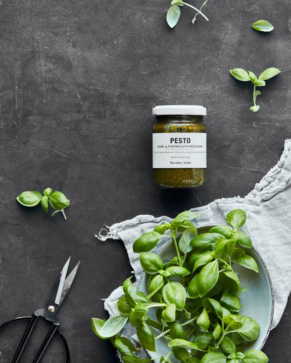 Produktbild Nicolas Vahé Basil Parmesan (135 g)