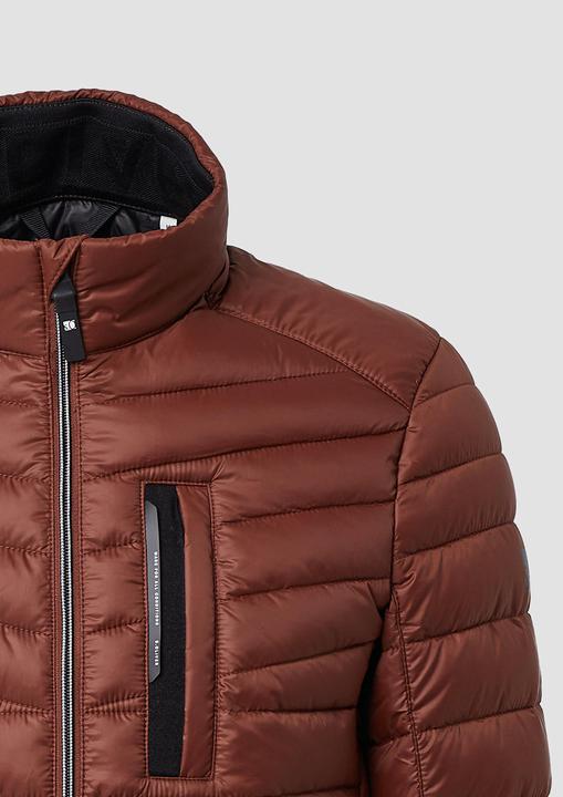 Produktbild S.Oliver Outdoor-Jacke Leichte Steppjacke mit sportiven Kontrastdetails | 360° Circular Vision (M)