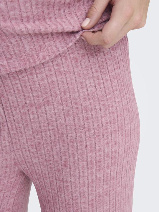 Actual product image Only Maternity OLMLOLA Normal geschnitten Hose mit weitem Beinschnitt Hose mit weitem Beinschnitt (32)