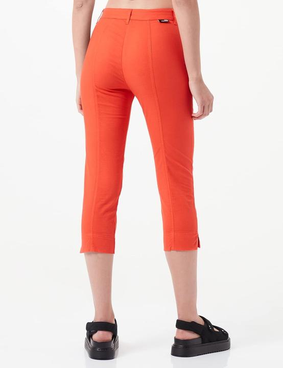 Productafbeelding Love Moschino Gefärbte Caprihose aus Stretch-Baumwoll-Leinen-Mix mit Tab (40)