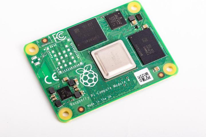 Produktbild Berrybase Raspberry Pi Compute Module 4 8GB RAM, 32GB Flash