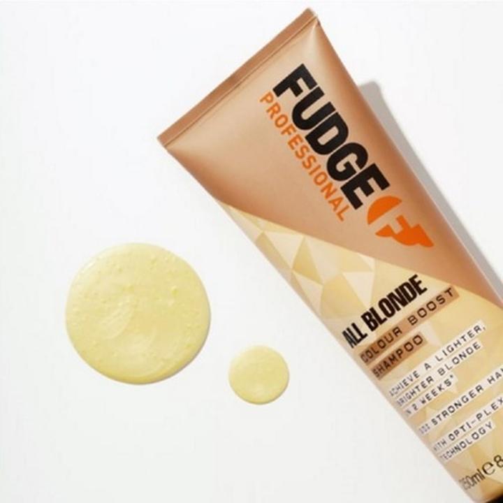 Actual product image Fudge All Blonde Colour Boost Shampoo 250ml (250 ml, Liquid shampoo)