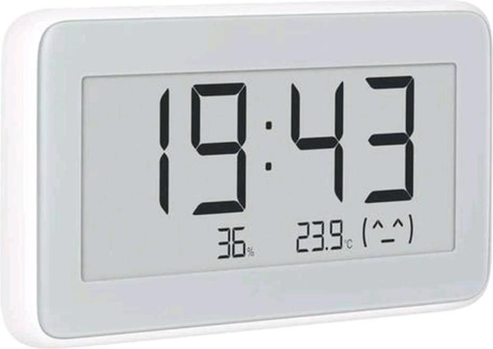 Actual product image Xiaomi Mi Temperature and Humidity Monitor Pro