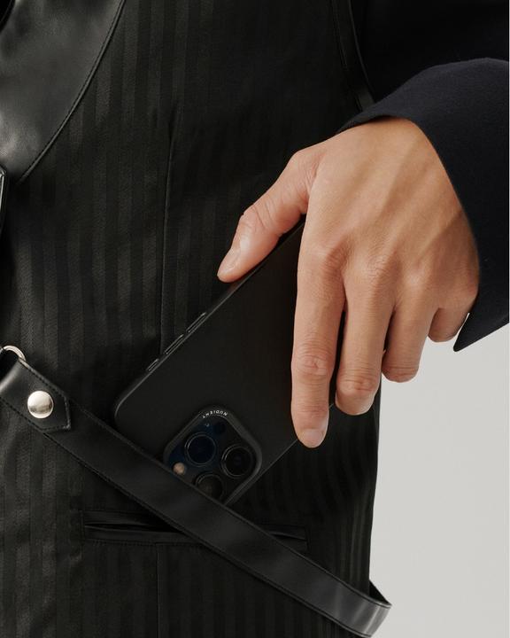 Produktbild Nudient Back Cover Thin Case Magsafe iPhone 15 Plus Ink Black (Apple iPhone 15 Plus)