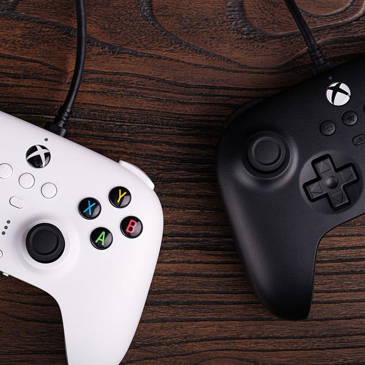 Immagine prodotto 8bitdo Controllore definitivo (Xbox Series X, Xbox Serie S, Xbox One X, Xbox One S, Windows)