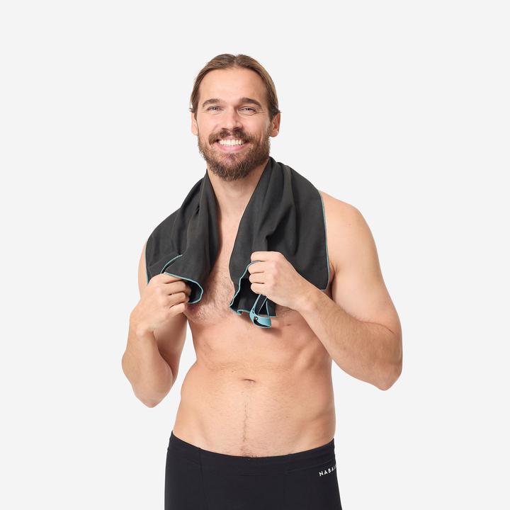 Image du produit Nabaiji Serviette microfibre ultra compacte taille M 60 x 80 cm - noir