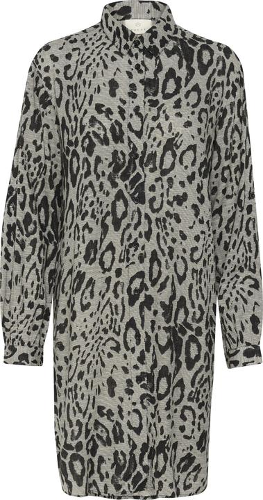 Black Animal, moonstruck