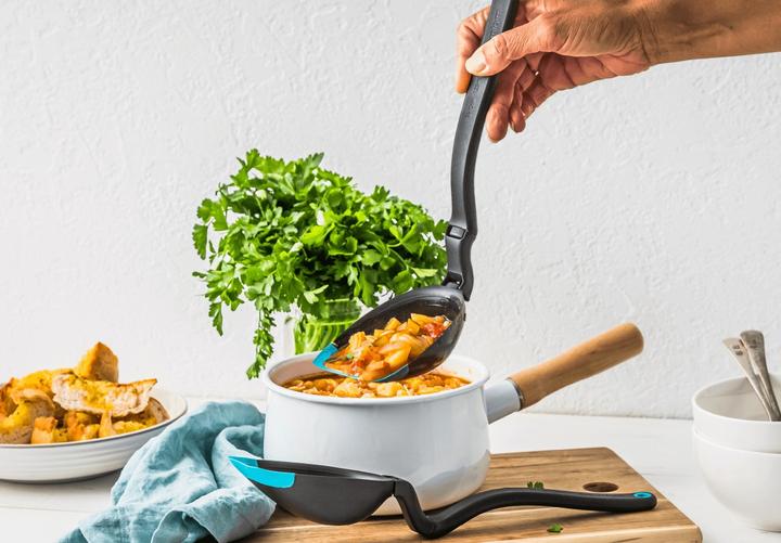 Produktbild DreamFarm Koch- und Servierlöffel Spadle rot