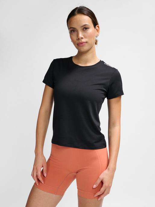 Produktbild hummel hmlMT AURA MESH T-SHIRT (M)