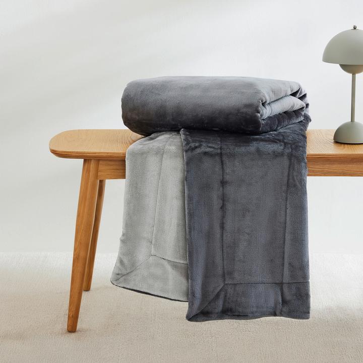 Actual product image S.Oliver Wohndecke (150 x 200 cm)