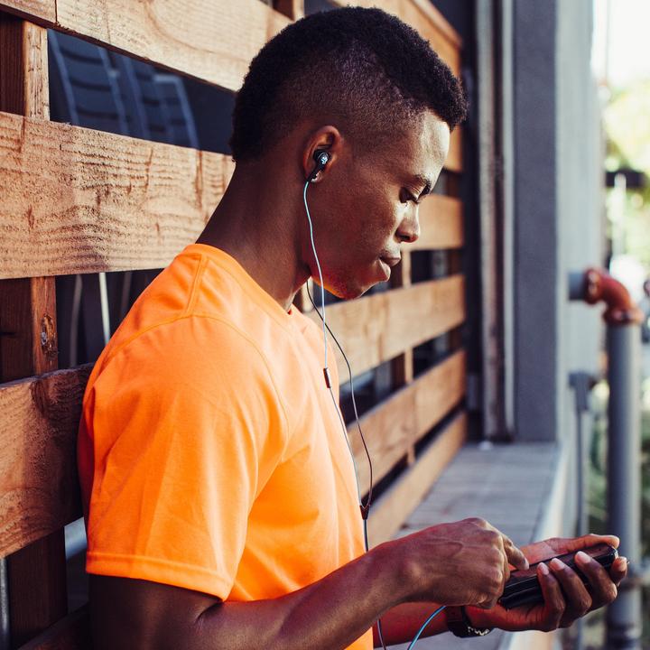 Produktbild JLab Audio JBuds Pro Signature Earbuds (Kabelgebunden)
