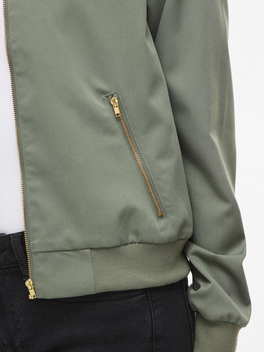 Actual product image Vila VIBUBBLE Reissverschluss Bomberjacke (38)