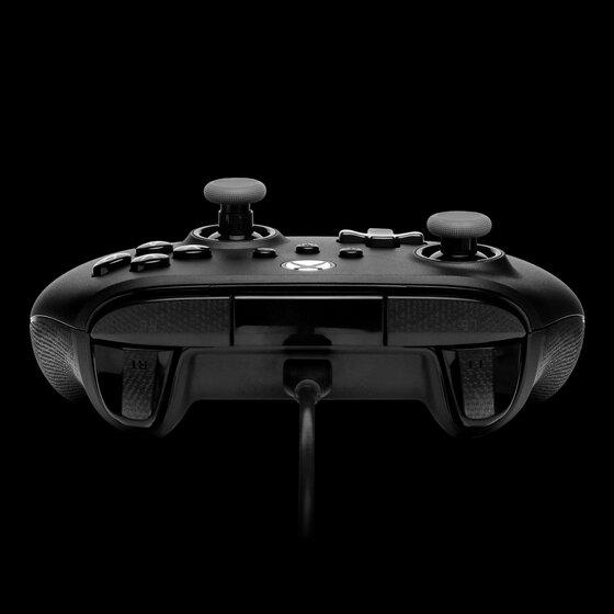 Produktbild PowerA Advantage Plus Wired Controller for Xbox Series X - S - Black (PC, Xbox One S, Xbox Series S, Xbox Series X)