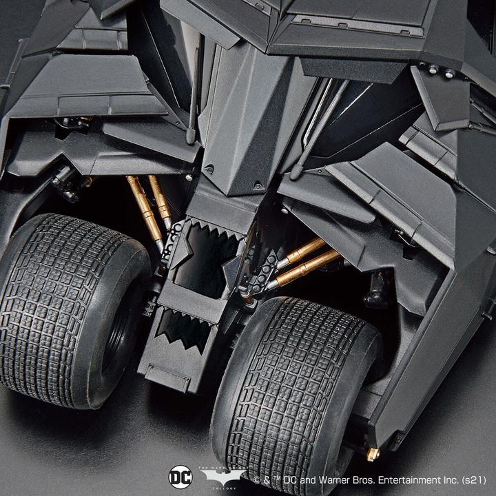 Immagine prodotto Banpresto Model Kit Batman Begins Batmobile 1/35