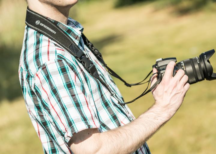 Produktbild Bresser Fernglas Tragegurt Exklusiv
