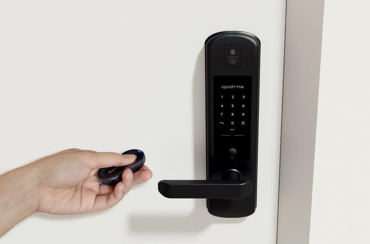 Actual product image Igloohome Keyfob Bluetooth