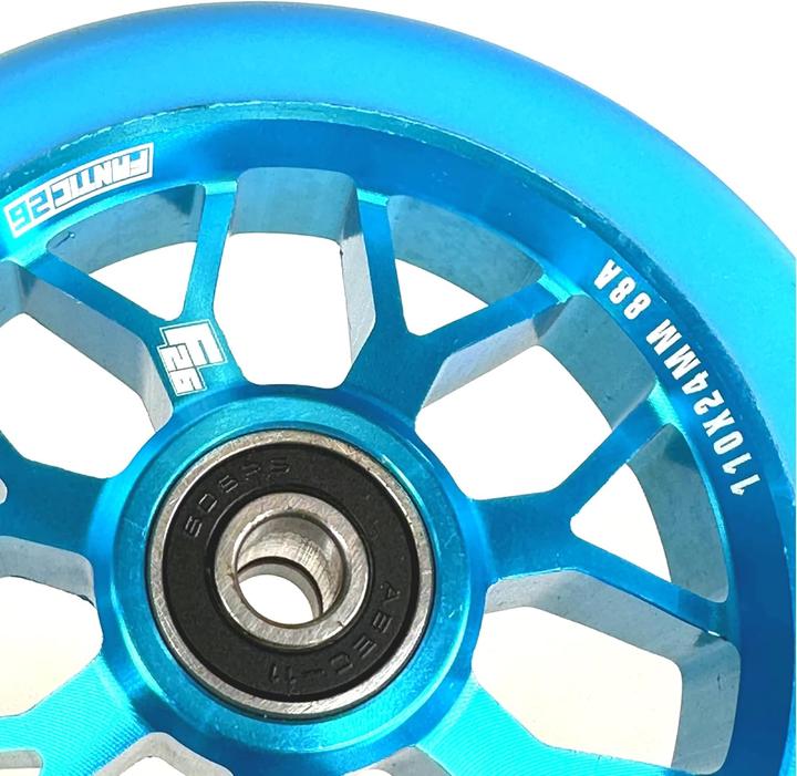 Actual product image Fantic26 Stunt Scooter Rolle