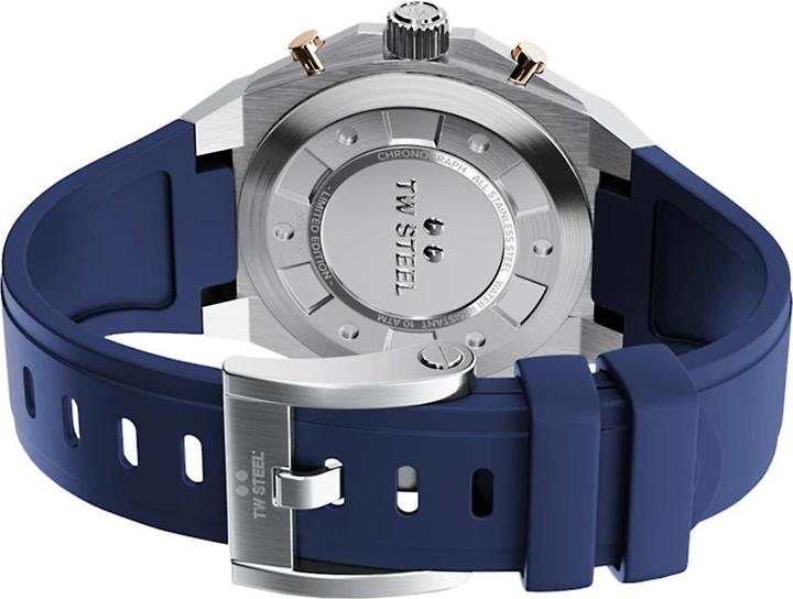 Image du produit TW-Steel TW Steel CE4046 CEO Tech Chrono 44 mm 10ATM (Chronographe)