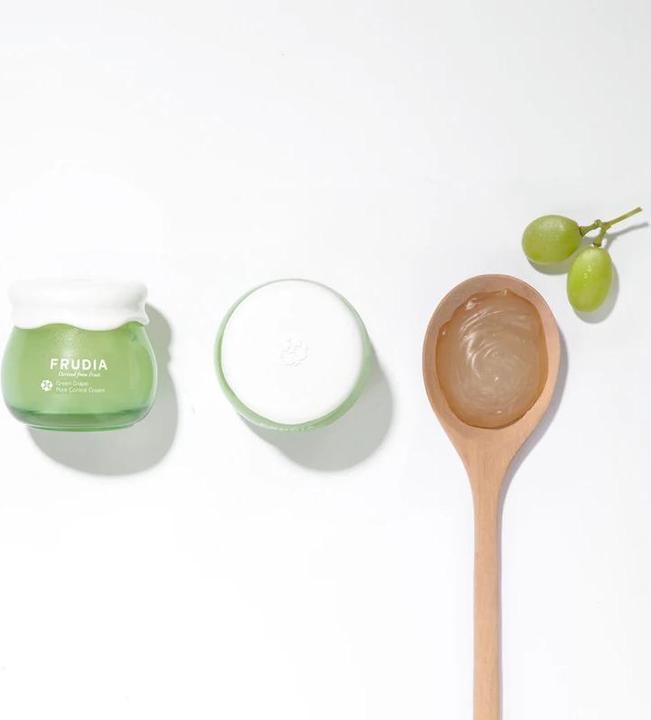Actual product image Frudia Pore Control Cream Cremation Is Green Grape Oily Skin 55G (24h cream)