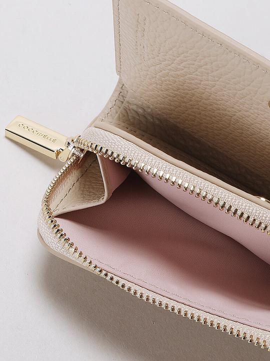 Actual product image Coccinelle Metallic Soft Wallet