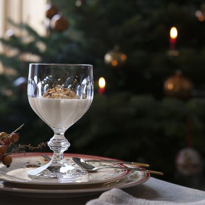 Immagine prodotto Villeroy & Boch Piatto per la colazione, Stella cadente delizia del forno invernale (1 x, 21.50 cm)