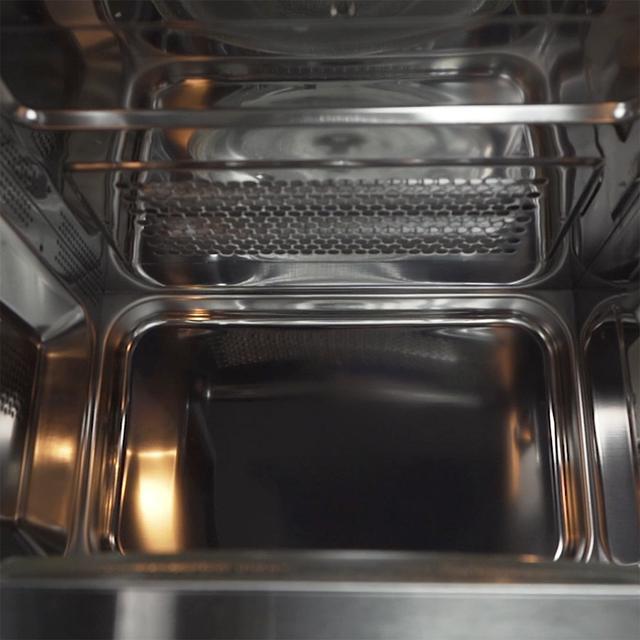 Actual product image Cecotec GRANDHEAT 2350 BUILT-IN STEELBLACK (23 l)