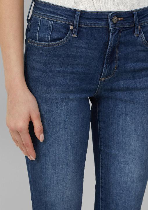 Produktbild S.Oliver Jeans-Hose Capri-Jeans Betsy / Slim Fit / Mid Rise / Slim Leg / Schlitz (42)