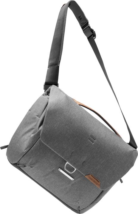 Actual product image Peak Design Everyday Messenger 13L v2 (Camera shoulder bag, 13 l)