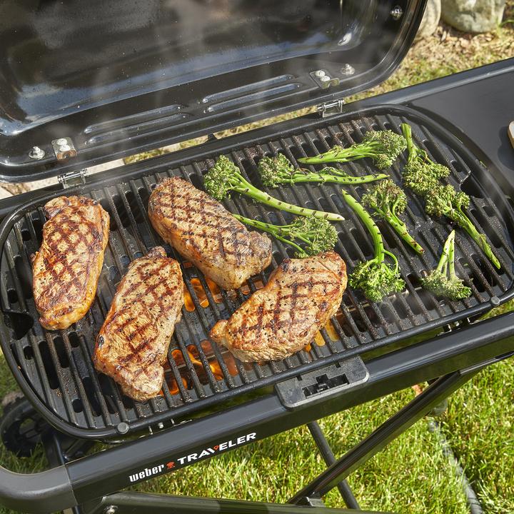 Produktbild Weber Traveler (2026) Gasgrill (3.81 kW)
