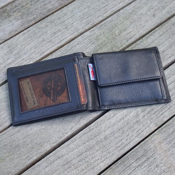 Actual product image Jack kinsky Hamburg billfold horizontal
