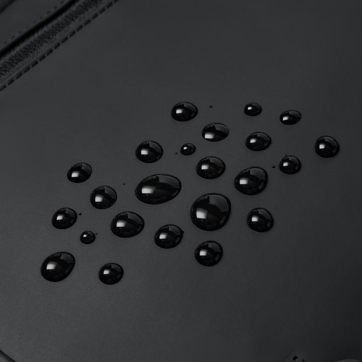 Actual product image Rivacase Eden 7826 (17 l)