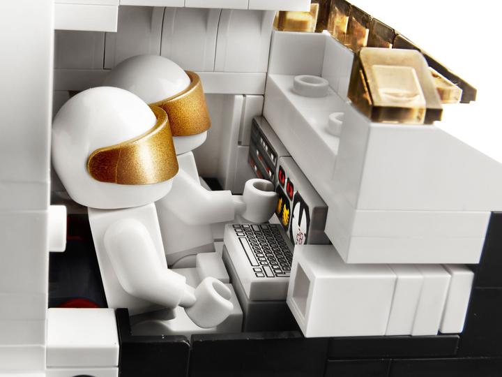 Image du produit LEGO Creator EXPERT Navette Aventure (10213, LEGO Creator Expert)