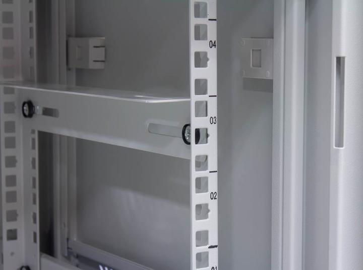Produktbild Good Connections 19" Wandgehäuse, 6HE, lichtgrau (RAL7035) 600 x 450mm, fertig montiert, ® (6 HE, 19 Zoll Rack)