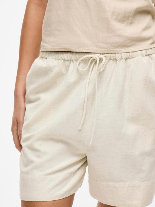 Actual product image Vila Mid Waist Shorts (34)