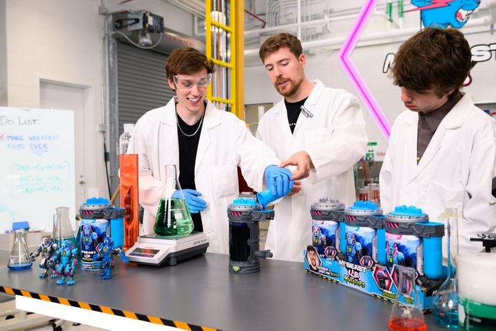 Productafbeelding Moose MR BEAST LAB actiefiguren (Mutator) - ICONIC PANTHER