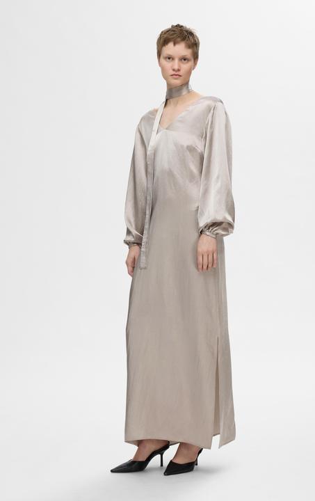 Produktbild Selected Satin Maxikleid (38)
