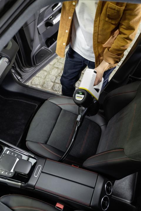 Image du produit Kärcher Aspirateur vertical sans sac Krcher VC 4