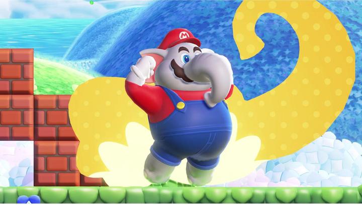 Immagine prodotto Nintendo Switch modello OLED (bianco) - Super Mario Bros. Wonder Set