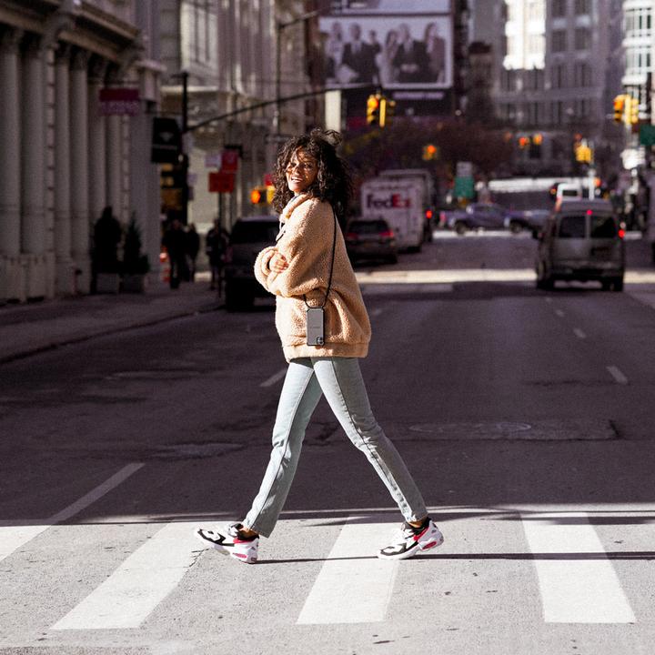 Produktbild Urbany's Necklace-Cover mit Kordel All Black matt