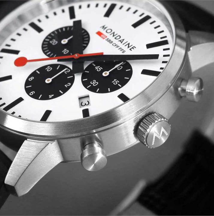 Actual product image Mondaine Neo Vegan (Analogue wristwatch, Swiss made, Chronograph, 41 mm)