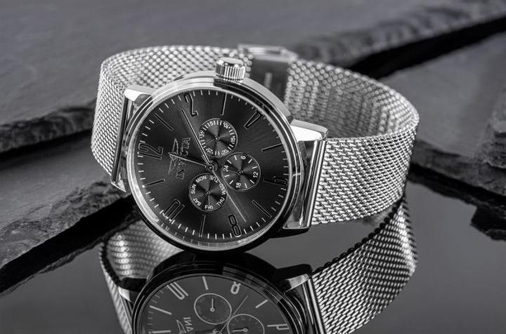 Image du produit Invicta Spécialité - 47597 (Horloge analogique, 44 mm)