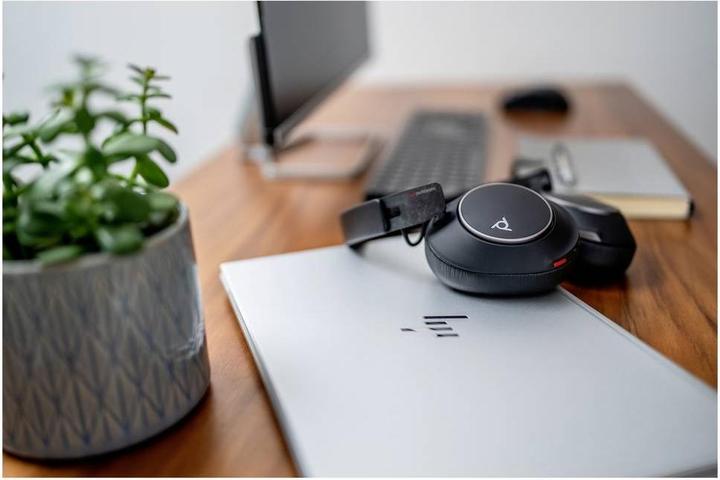Actual product image Poly Voyager Surround 80 + USB-C/A-Adapter (Wireless, USB-C, Microsoft teams)