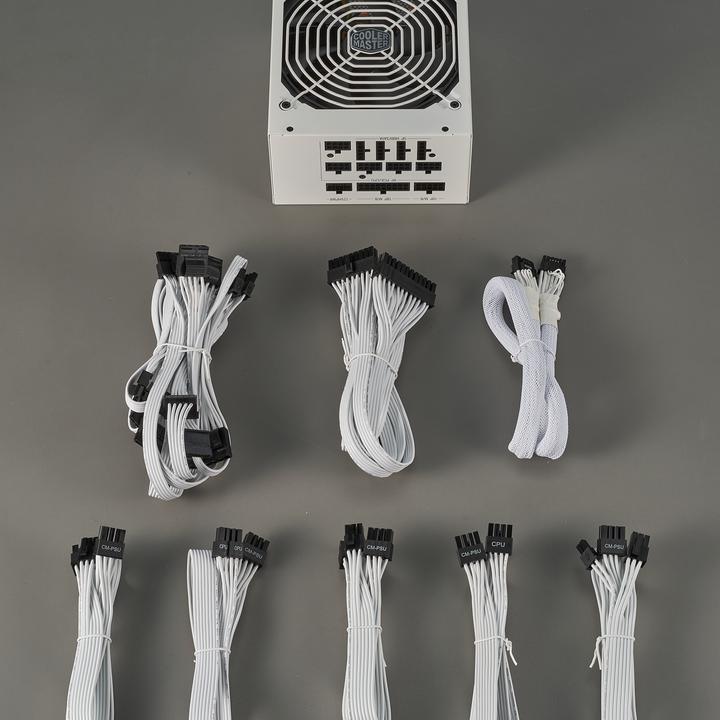 Produktbild Cooler Master Master MPE-C501-AFCAG-3GEU MWE Gold V2 White, ATX3.0, 1250W, 90%, 140mm, 3x PCIe 6+2, 12x SAT (1250 W)