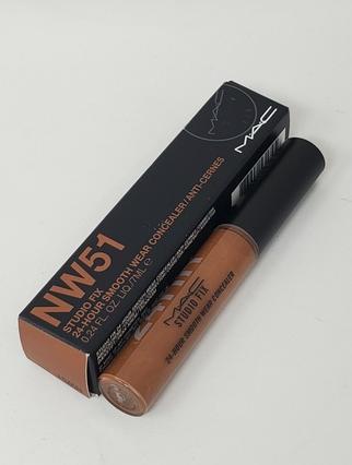 Productafbeelding MAC Cosmetics Studio Fix 24-Hour Smooth Wear Concealer (Nr. NW51)
