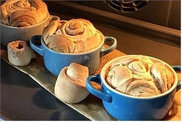 Actual product image Le Creuset Mini cocotte