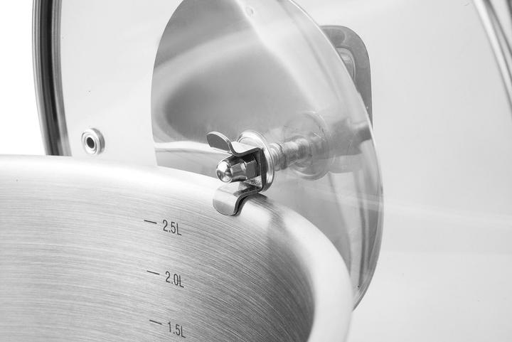 Actual product image Lacor Buffet casserole with lid (Pot, Stainless steel, 24 x 18.90 cm)